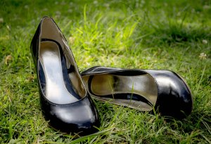エアライン写真は絶対スカート？パンツは？丈の適切な長さや注意点を解説！7