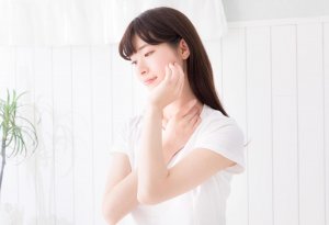 エアライン証明写真で髪型の下ろしヘアOKな場合やセット手順を紹介！2