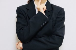 エアライン証明写真のお団子での好印象セット方法・ポイントを紹介!1