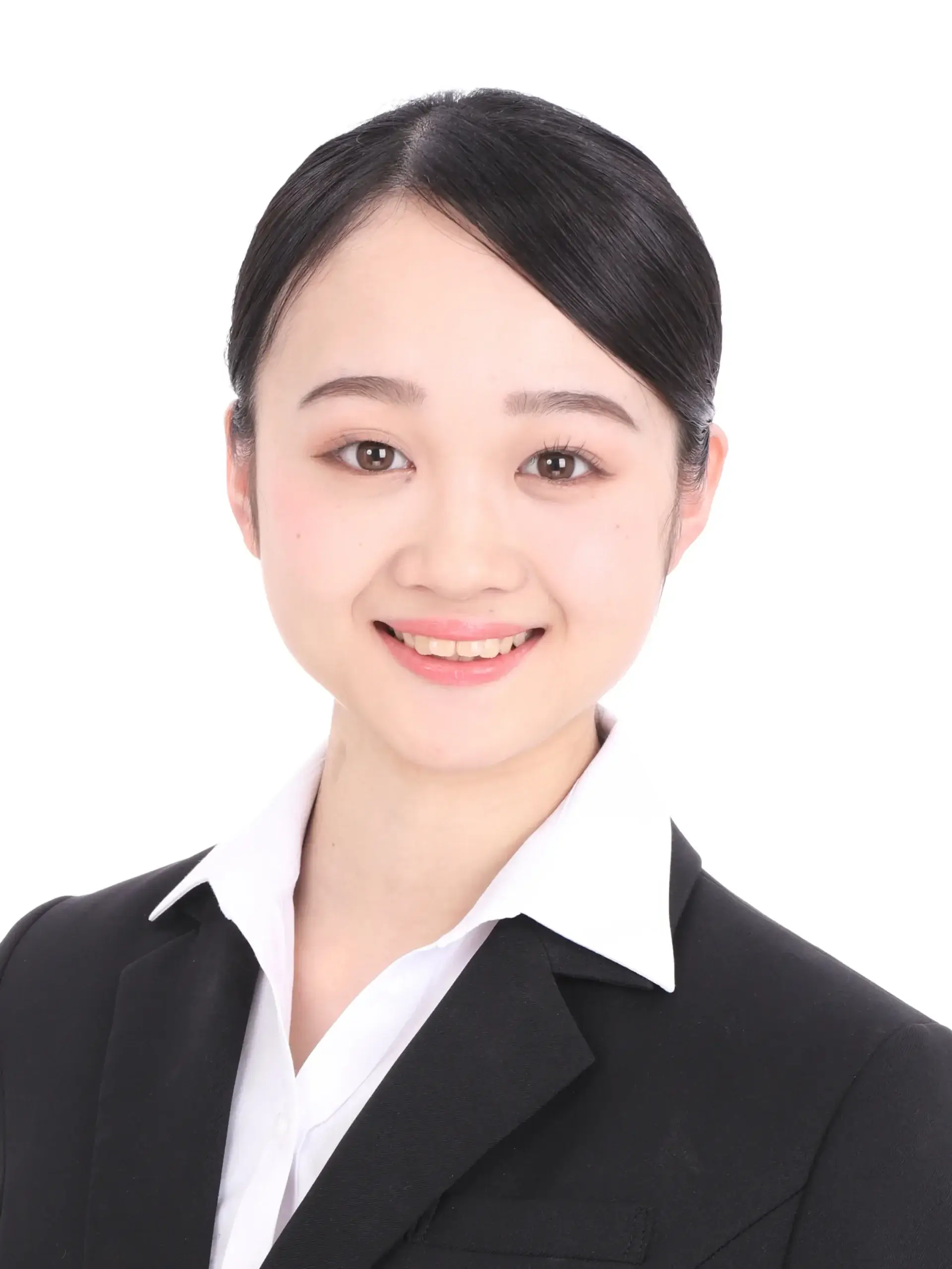 女子就活生の証明写真のビフォー