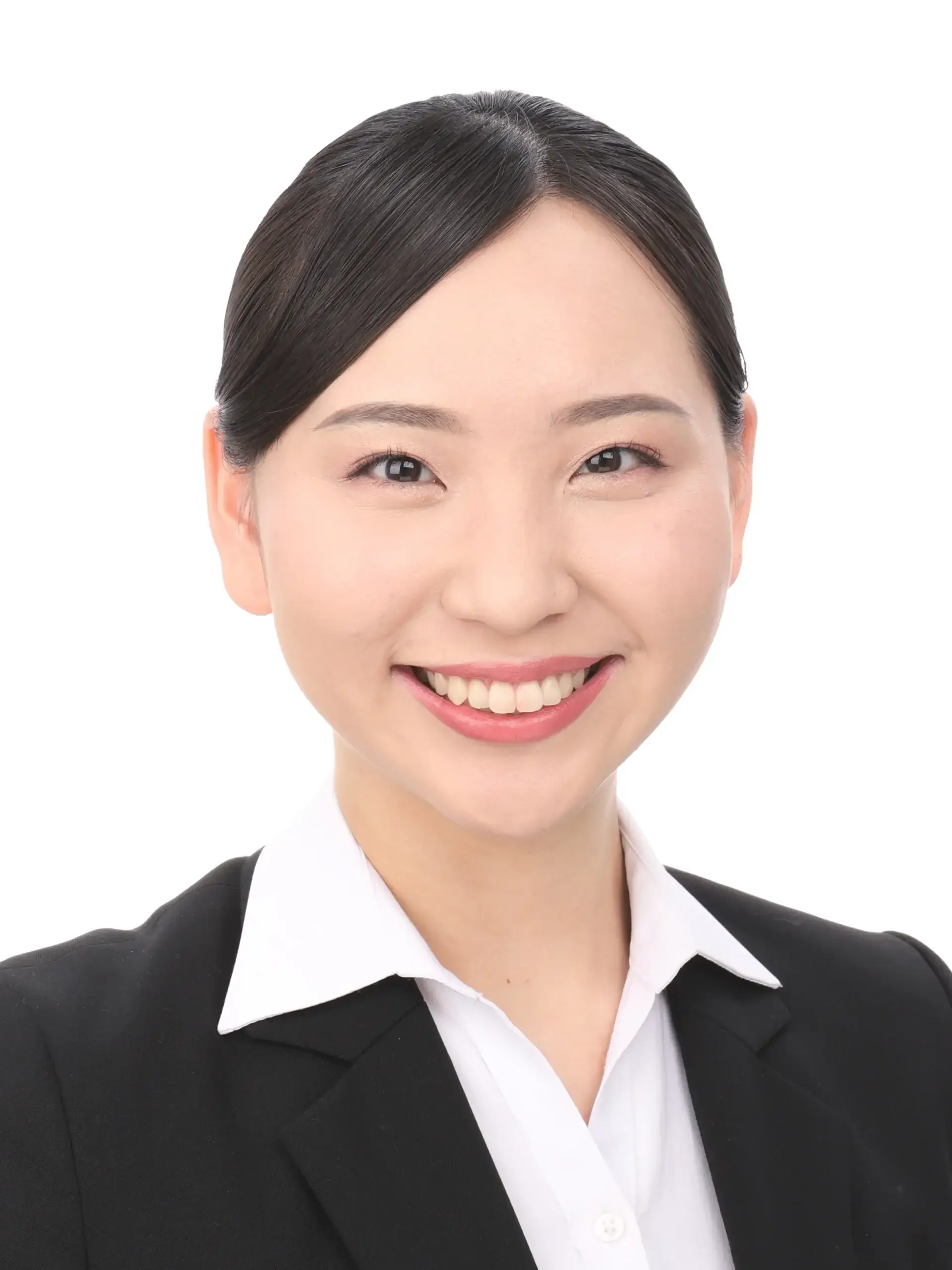 女子就活生の証明写真のビフォー